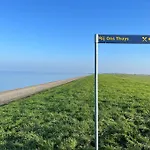 Nieuw! Modern Aan De Waddenzee 펜션 *
