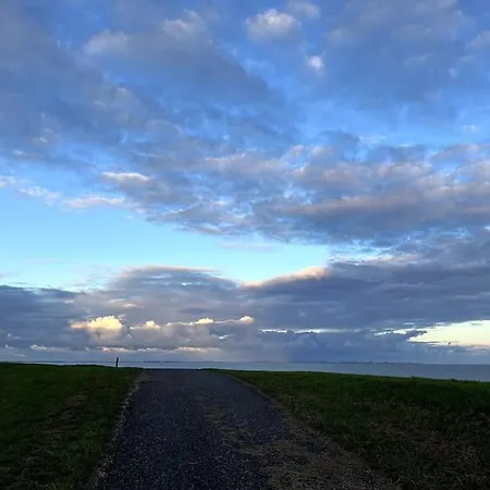 Hébergement de vacances Nieuw In 2025! Modern Aan De Waddenzee *