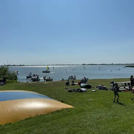 Nieuw In 2025! Modern Aan De Waddenzee 펜션