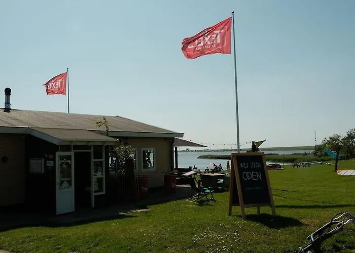 Σπίτι διακοπών Nieuw! Modern Vakantiehuis Aan De Waddenzee